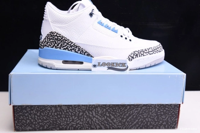 UNC Jordan CT8532-104 3 Air 0822